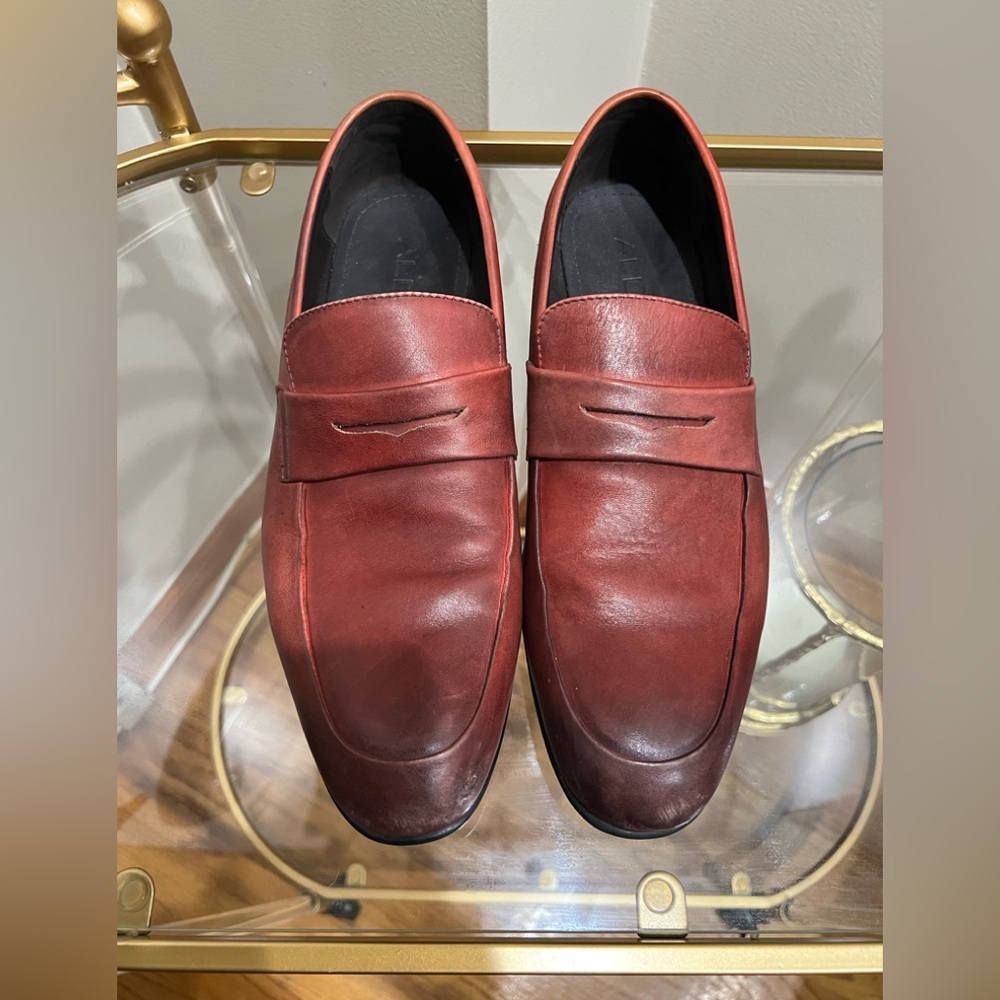 ALDO Men’s Leather Loafers Size 10 in good condition
